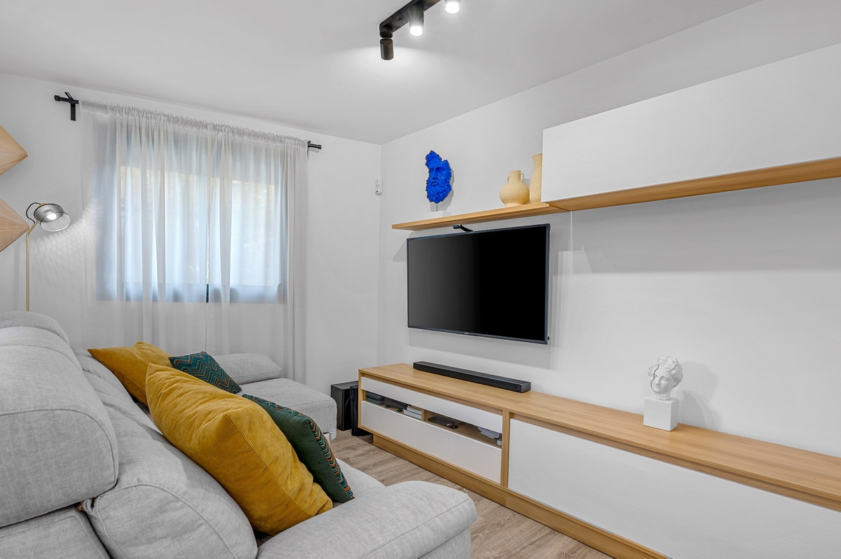 2 Bed Apartment for sale in El Campello Costa Blanca, Alicante, Spain