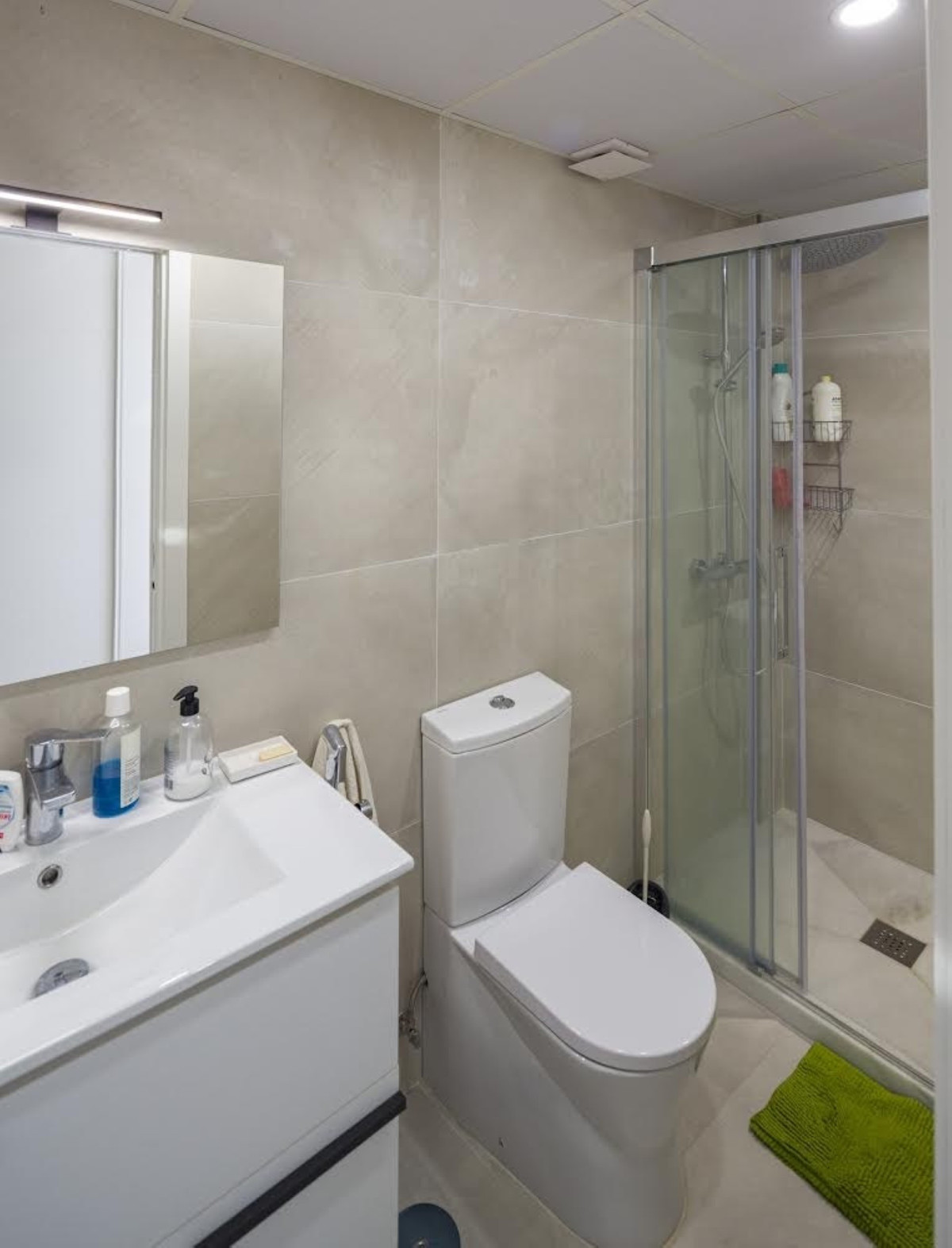 3 Bed Apartment for sale in Nueva Andalucía Costa Del Sol, Málaga, Spain