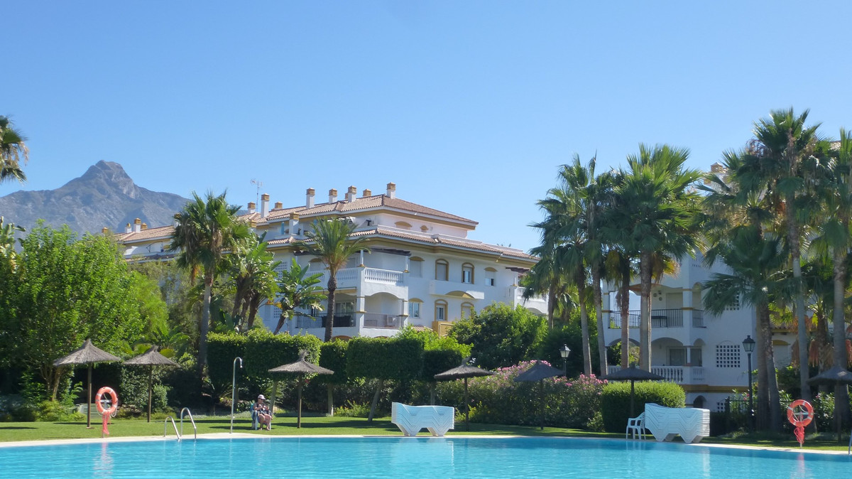 3 Bed Apartment for sale in Nueva Andalucía Costa Del Sol, Málaga, Spain