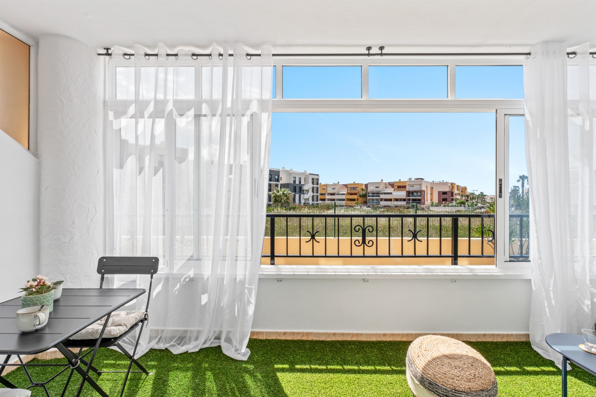 2 Bed Apartment for sale in Playa Flamenca Costa Blanca, Alicante, Spain