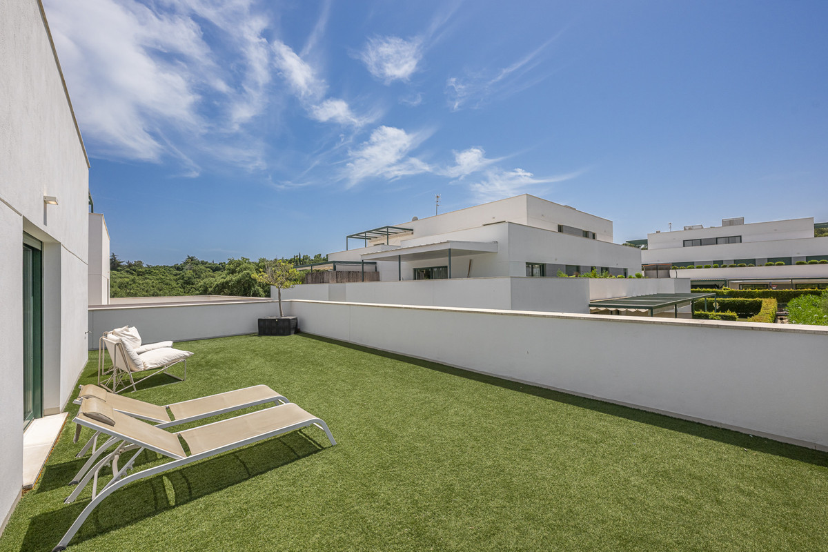 4 Bed Apartment for sale in Sotogrande Costa Del Sol, Cádiz, Spain
