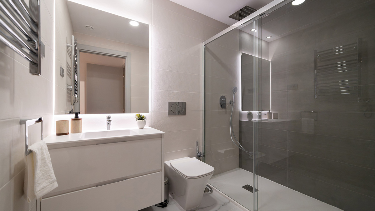 Se vende Apartamento Planta Media de 2 dormitorios en Costa Blanca, Alicante, España