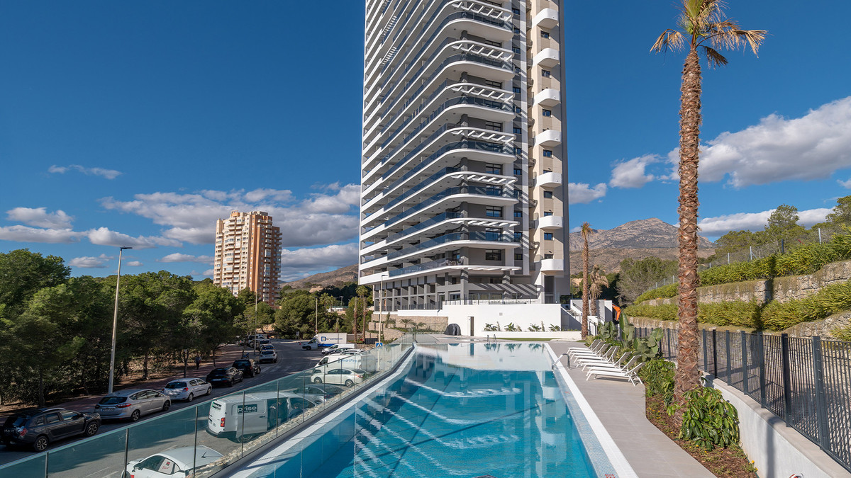Se vende Apartamento Planta Media de 2 dormitorios en Costa Blanca, Alicante, España
