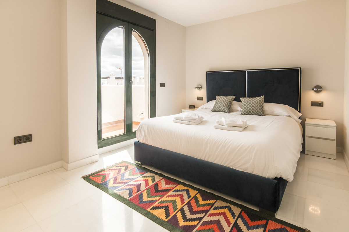 3 Bed Apartment for sale in Doña Julia Costa Del Sol, Málaga, Spain