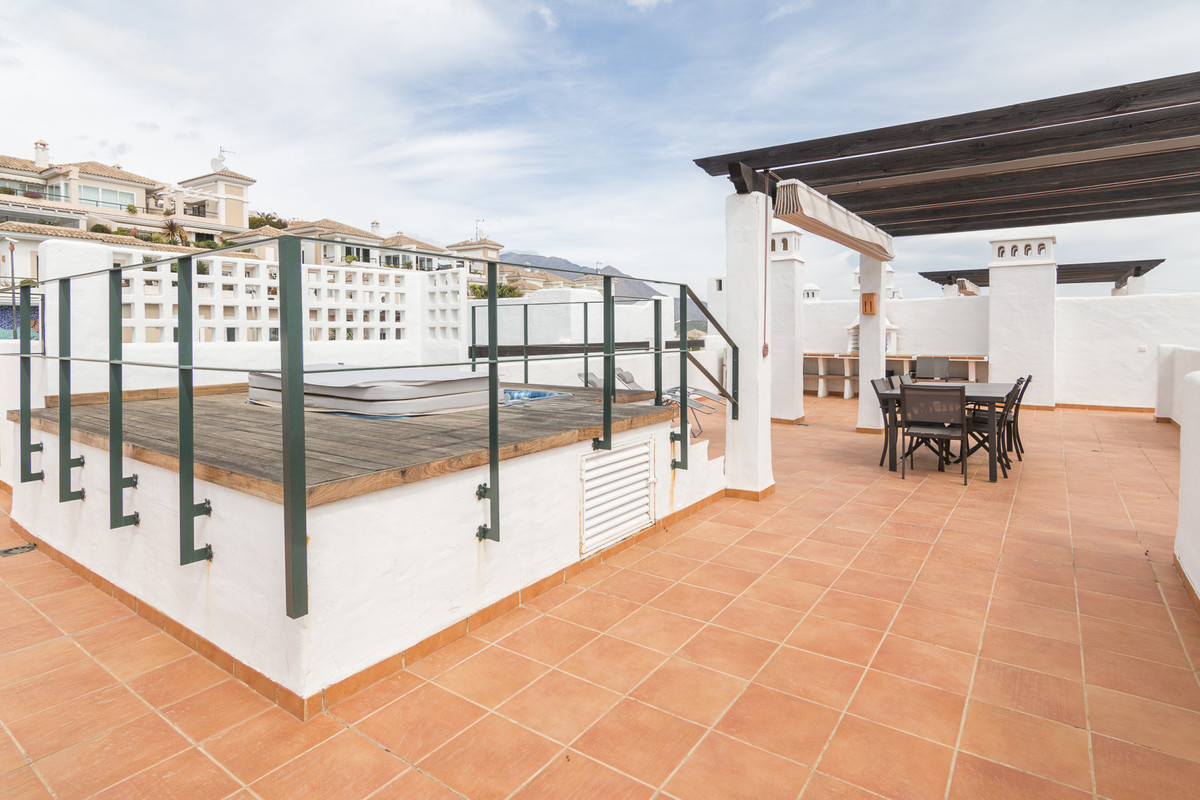 3 Bed Apartment for sale in Doña Julia Costa Del Sol, Málaga, Spain