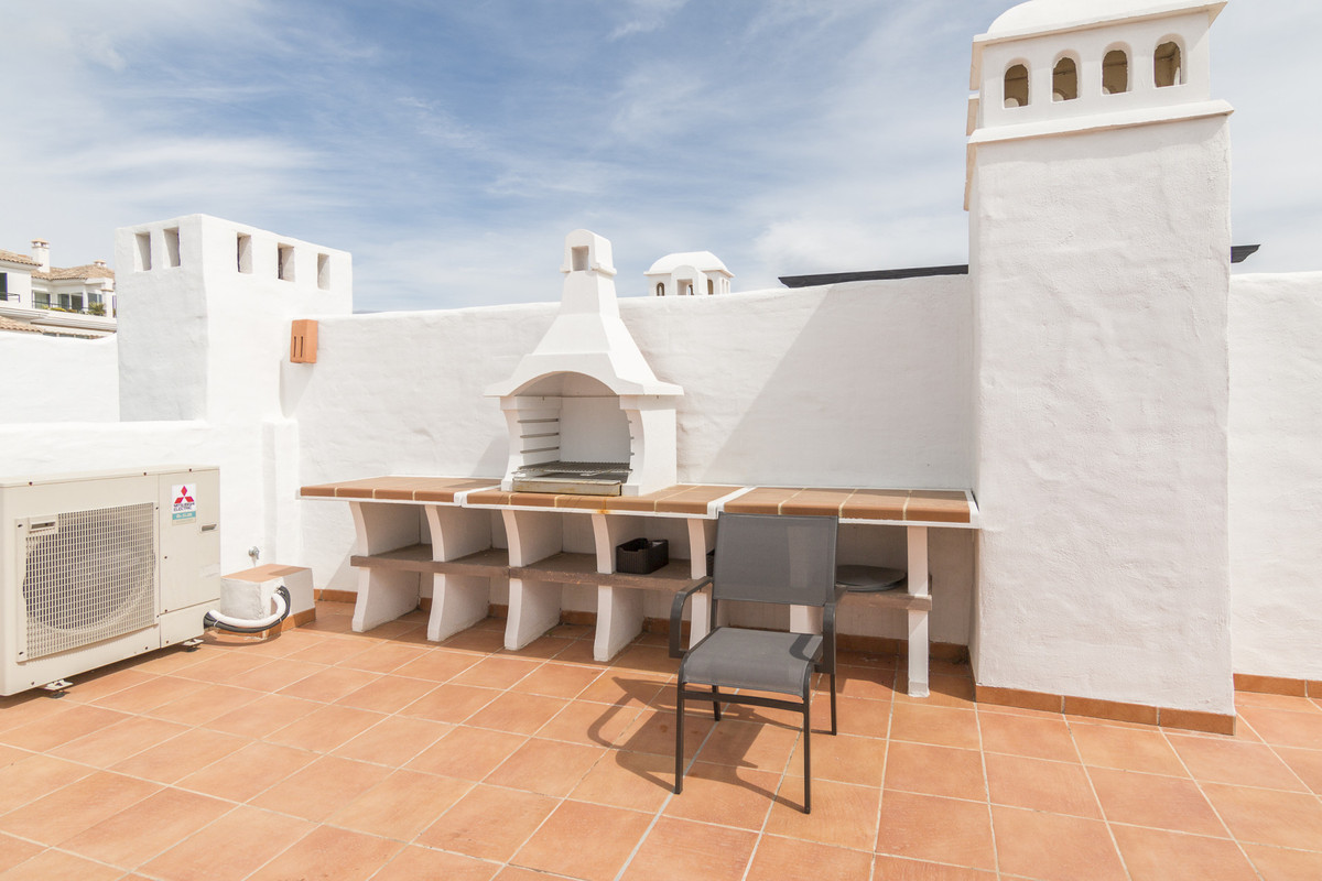 3 Bed Apartment for sale in Doña Julia Costa Del Sol, Málaga, Spain