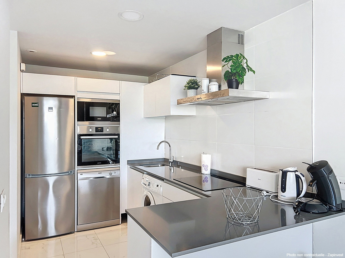 Se vende Apartamento Planta Baja de 3 dormitorios en Costa Del Sol, Málaga, España