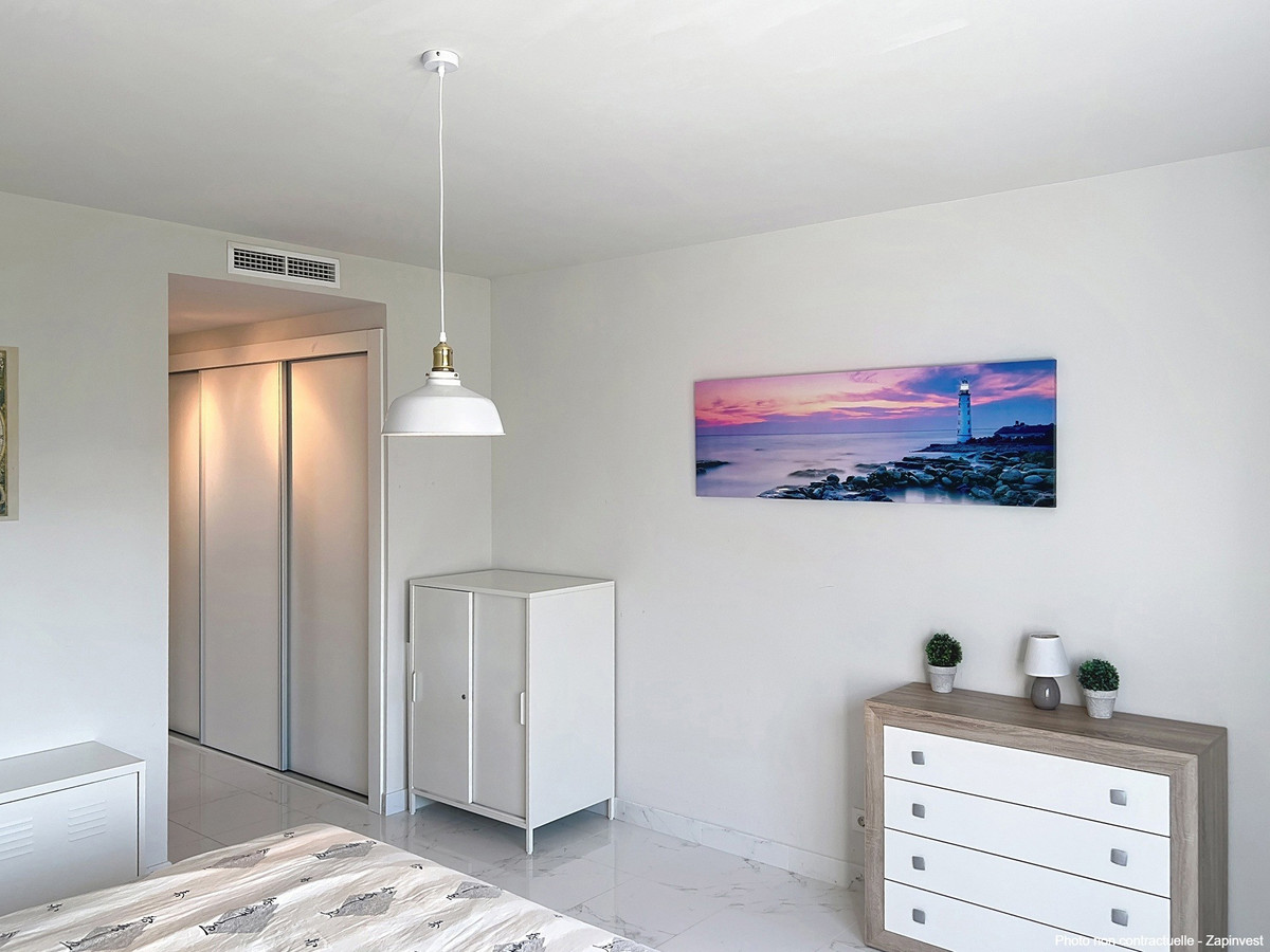 Se vende Apartamento Planta Baja de 3 dormitorios en Costa Del Sol, Málaga, España