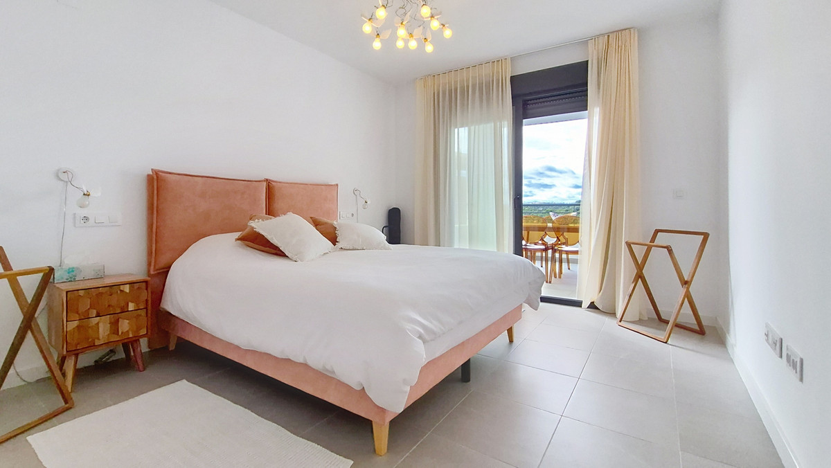 3 Bed Apartment for sale in Casares Costa Del Sol, Málaga, Spain