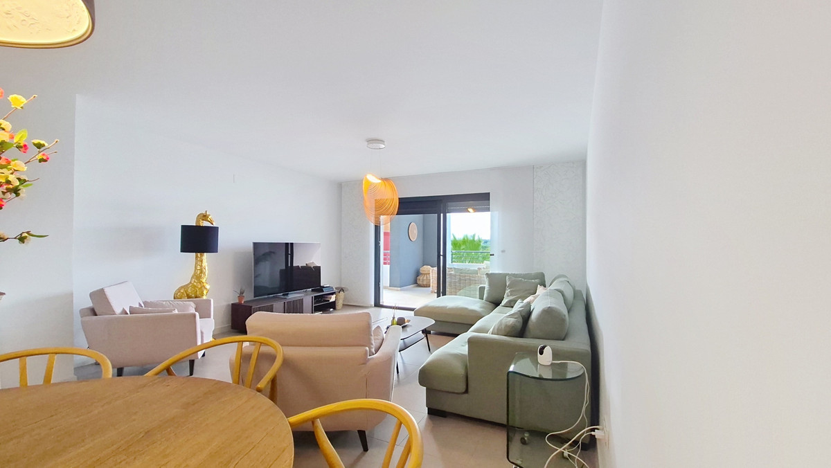 3 Bed Apartment for sale in Casares Costa Del Sol, Málaga, Spain