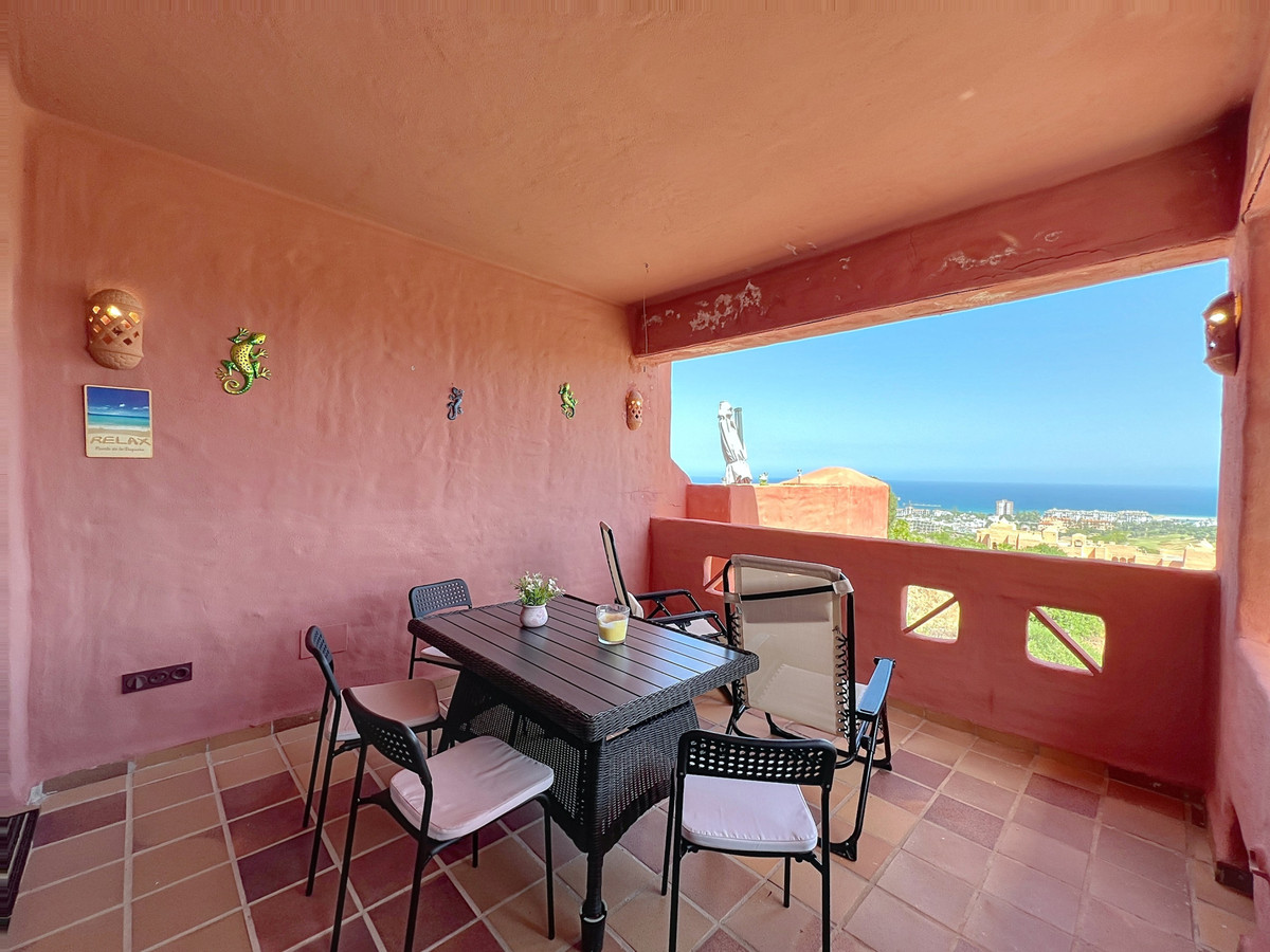 Se vende Apartamento Planta Media de 2 dormitorios en Costa Del Sol, Málaga, España