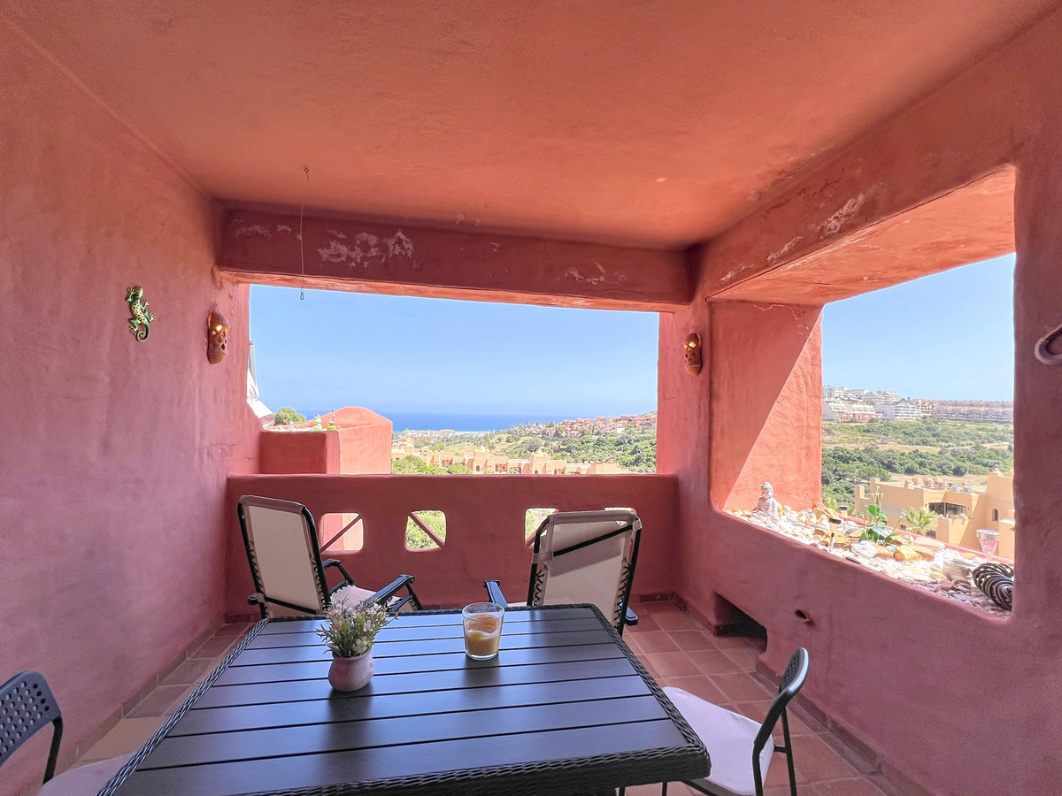 Se vende Apartamento Planta Media de 2 dormitorios en Costa Del Sol, Málaga, España
