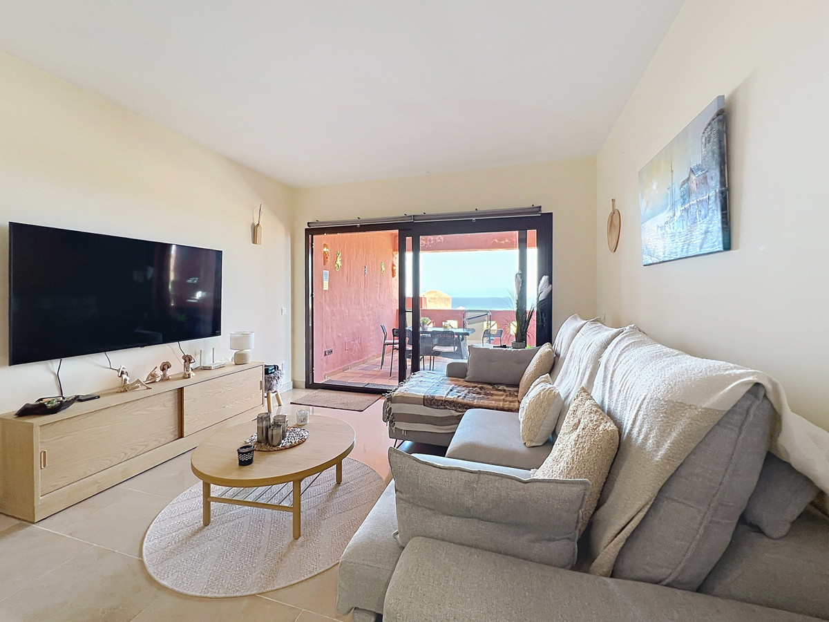 Se vende Apartamento Planta Media de 2 dormitorios en Costa Del Sol, Málaga, España
