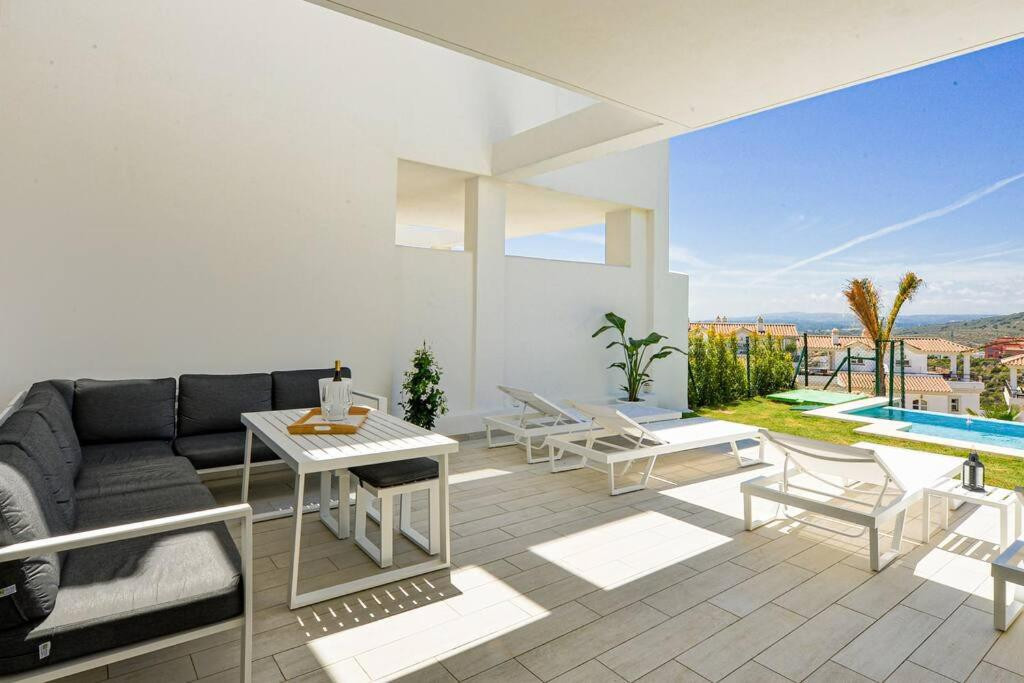 3 Bed Townhouse for sale in Manilva Costa Del Sol, Málaga, Spain