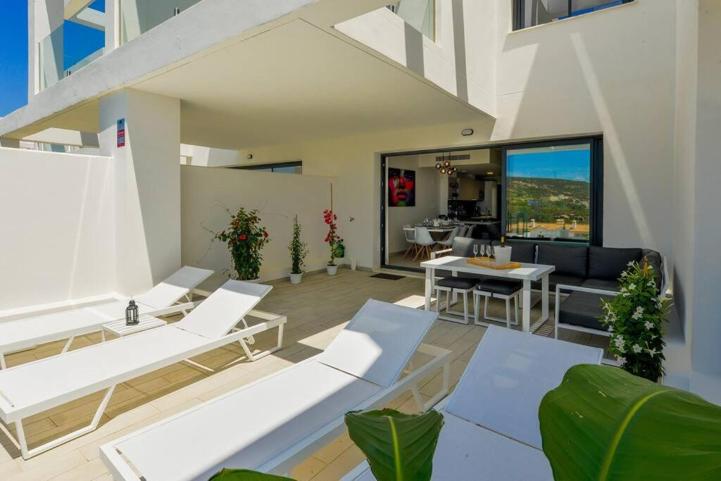 3 Bed Townhouse for sale in Manilva Costa Del Sol, Málaga, Spain