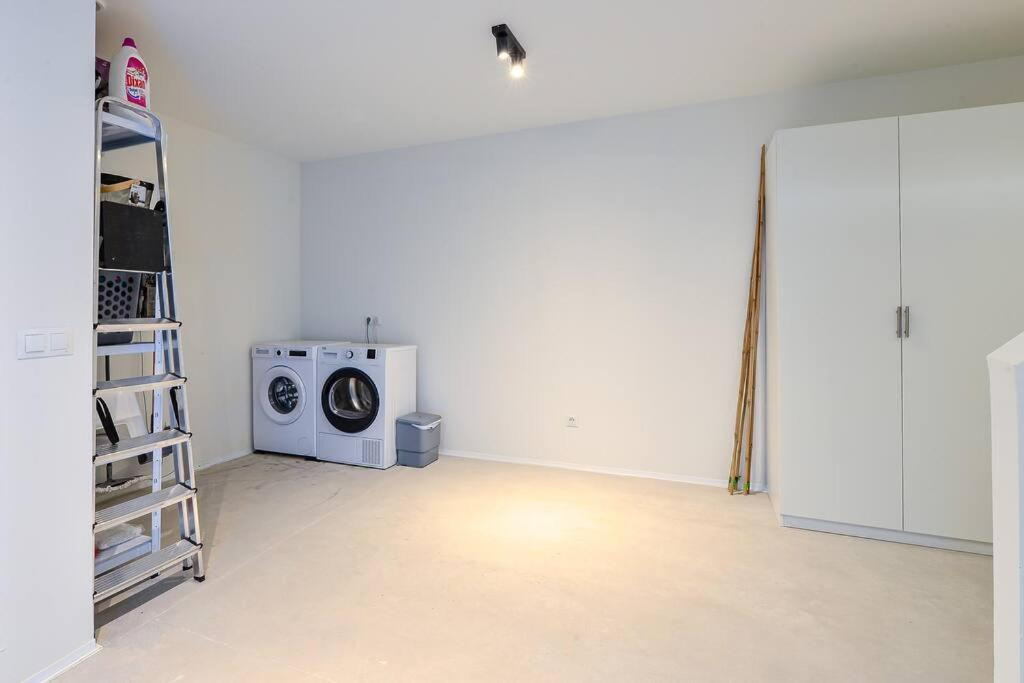 3 Bed Townhouse for sale in Manilva Costa Del Sol, Málaga, Spain