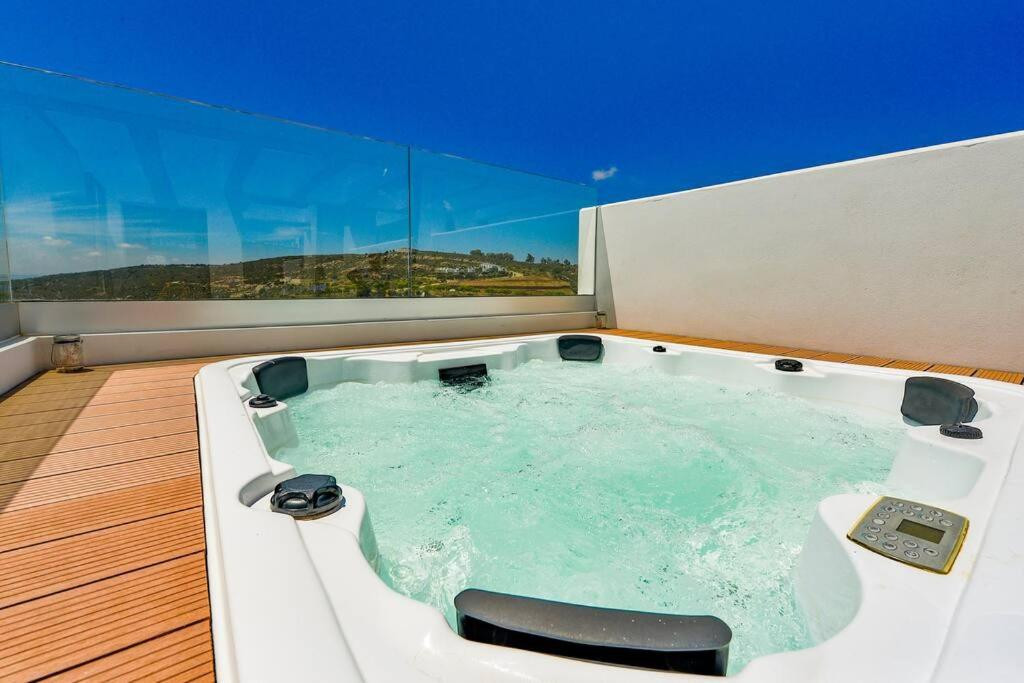 3 Bed Townhouse for sale in Manilva Costa Del Sol, Málaga, Spain