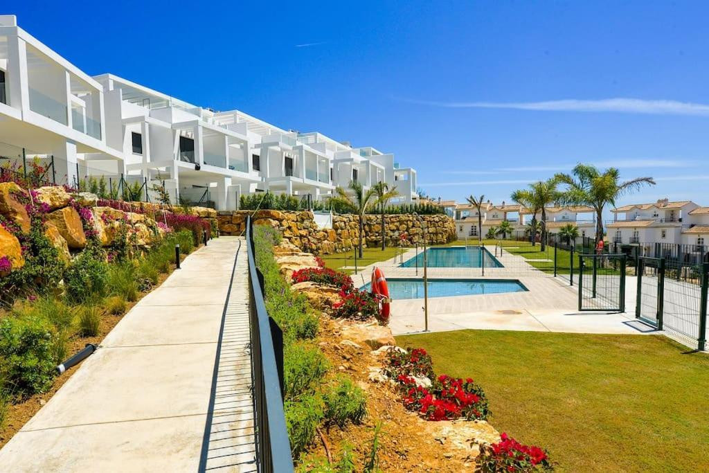 3 Bed Townhouse for sale in Manilva Costa Del Sol, Málaga, Spain