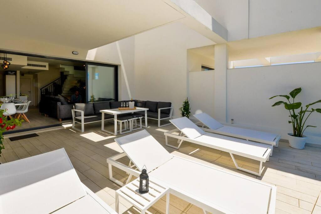 3 Bed Townhouse for sale in Manilva Costa Del Sol, Málaga, Spain