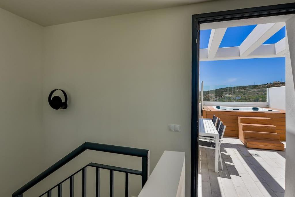 3 Bed Townhouse for sale in Manilva Costa Del Sol, Málaga, Spain