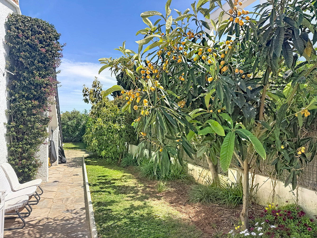 3 Bed Townhouse for sale in Manilva Costa Del Sol, Málaga, Spain