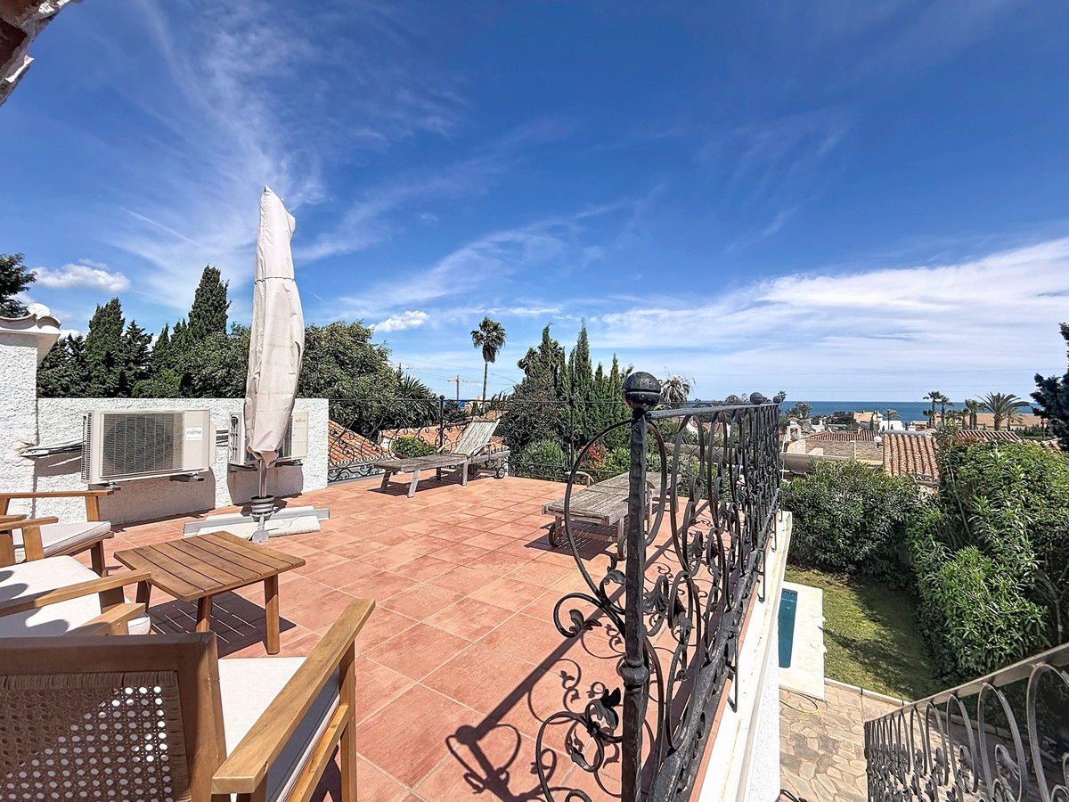 3 Bed Townhouse for sale in Manilva Costa Del Sol, Málaga, Spain