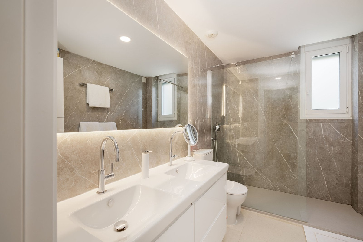 3 Bed Apartment for sale in Sotogrande Costa Del Sol, Cádiz, Spain