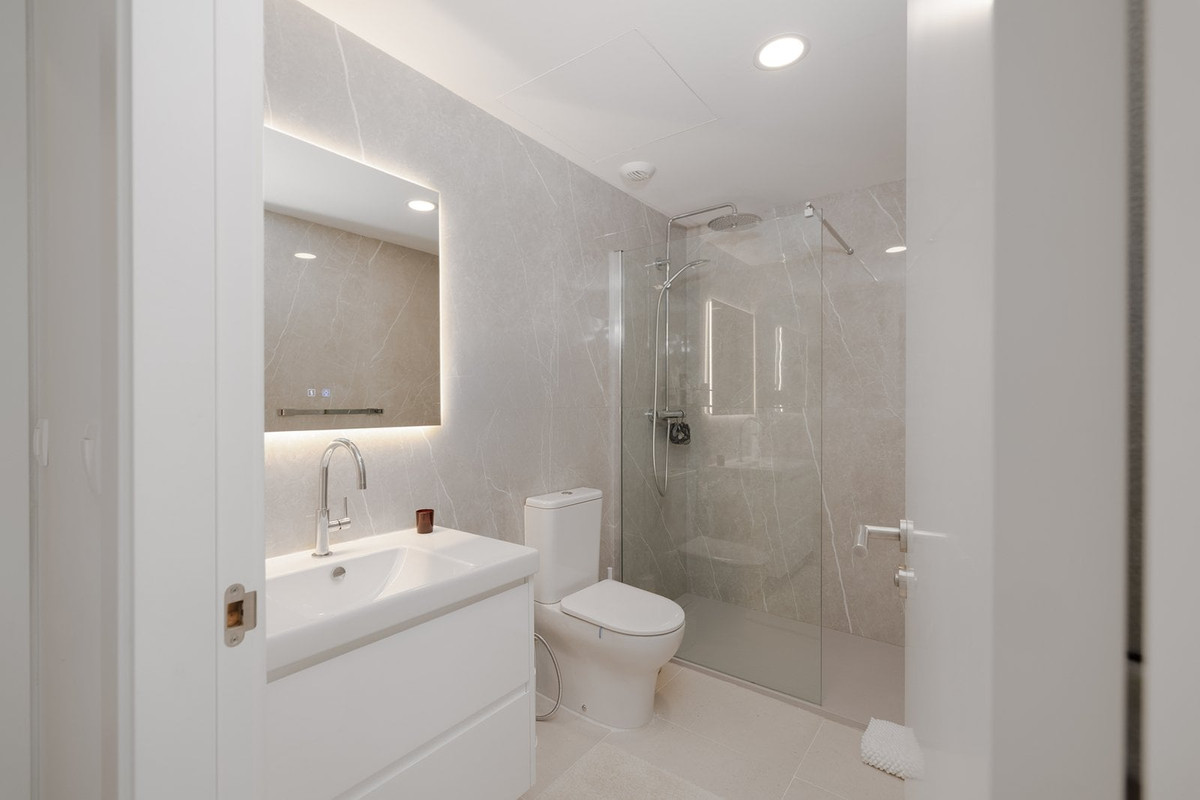 3 Bed Apartment for sale in Sotogrande Costa Del Sol, Cádiz, Spain