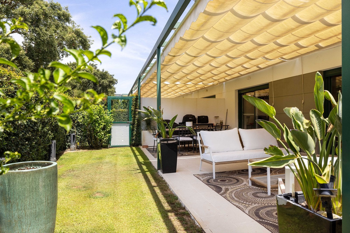 3 Bed Apartment for sale in Sotogrande Costa Del Sol, Cádiz, Spain