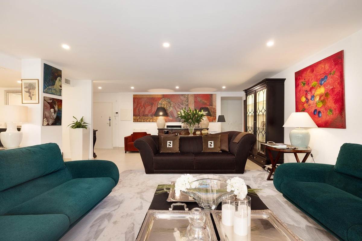 3 Bed Apartment for sale in Sotogrande Costa Del Sol, Cádiz, Spain