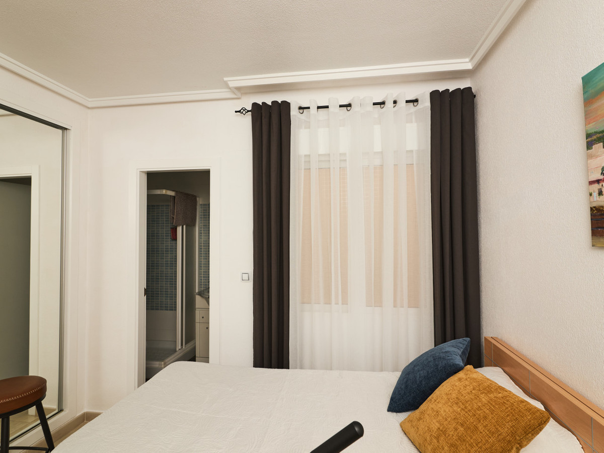 2 Bed Apartment for sale in Torrevieja Costa Blanca, Alicante, Spain