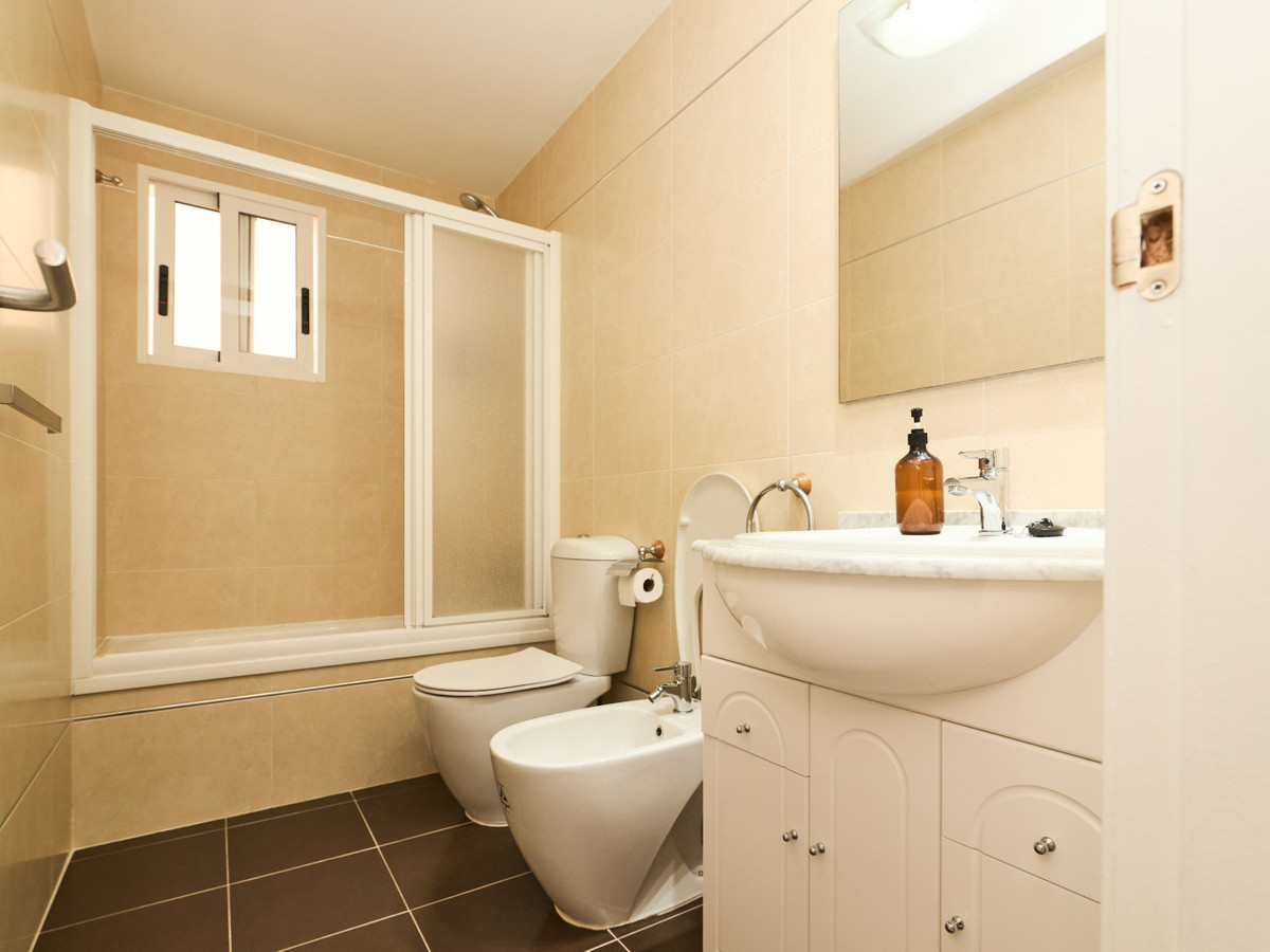 2 Bed Apartment for sale in Torrevieja Costa Blanca, Alicante, Spain