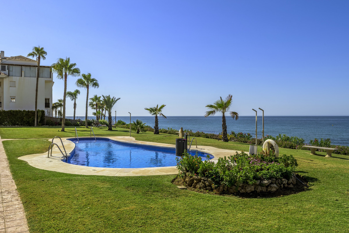 Se vende Ático de 2 dormitorios en Costa Del Sol, Málaga, España