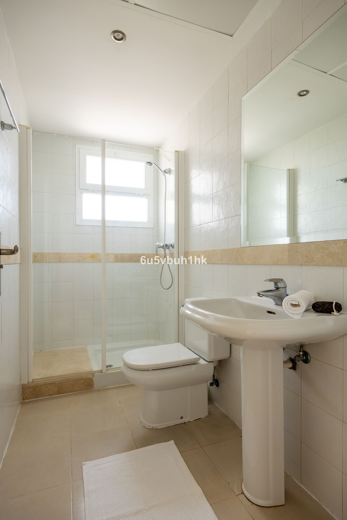 2 Bed Apartment for sale in Calahonda Costa Del Sol, Málaga, Spain