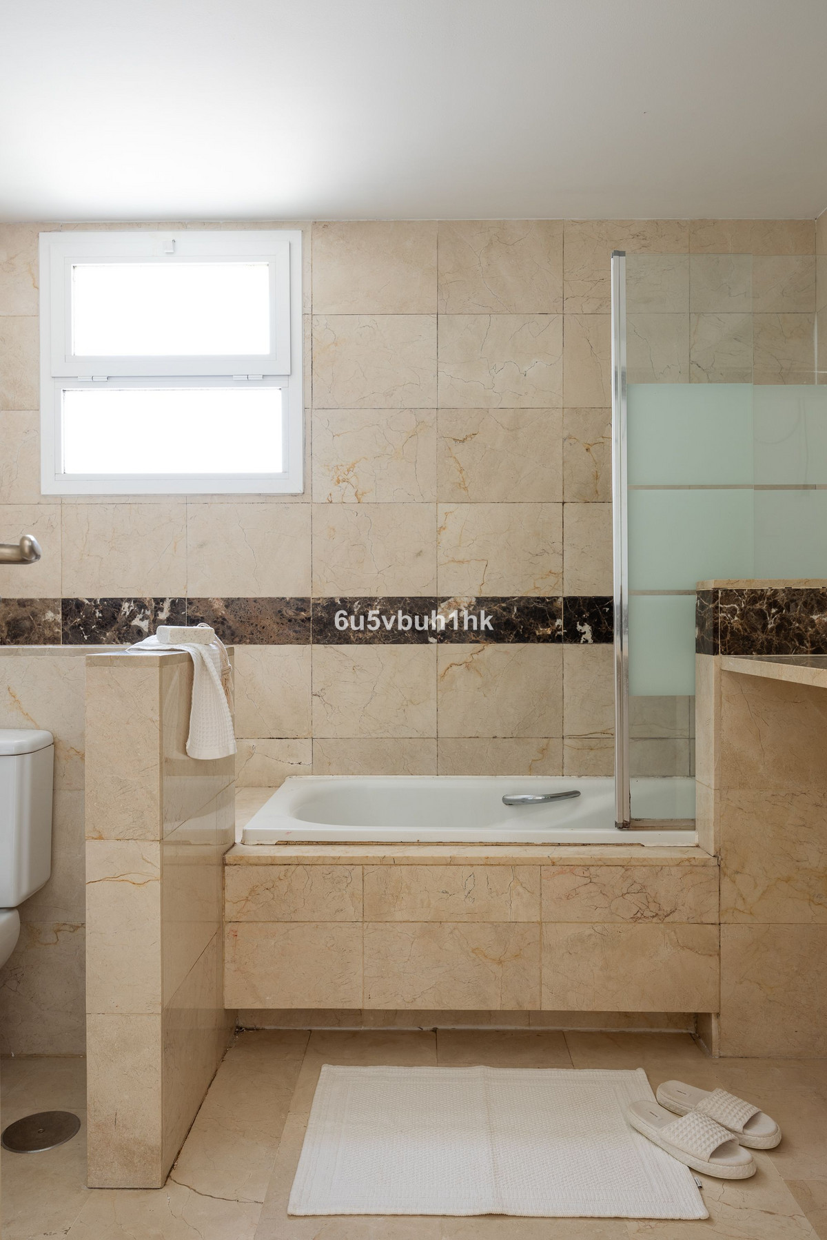 2 Bed Apartment for sale in Calahonda Costa Del Sol, Málaga, Spain
