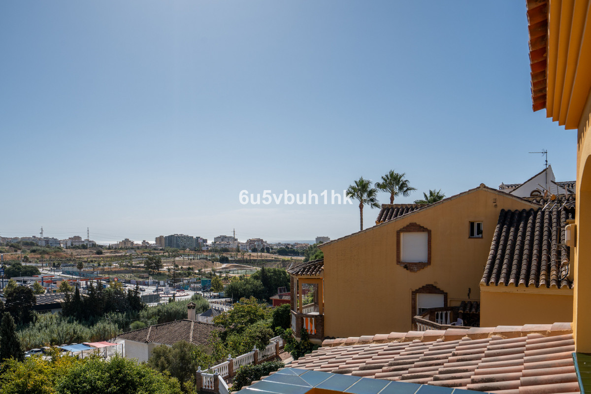 5 Bed Townhouse for sale in El Coto Costa Del Sol, Málaga, Spain