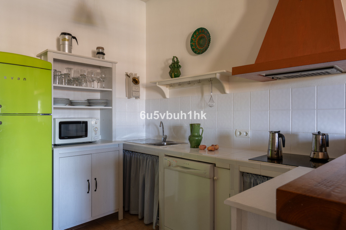 5 Bed Townhouse for sale in El Coto Costa Del Sol, Málaga, Spain
