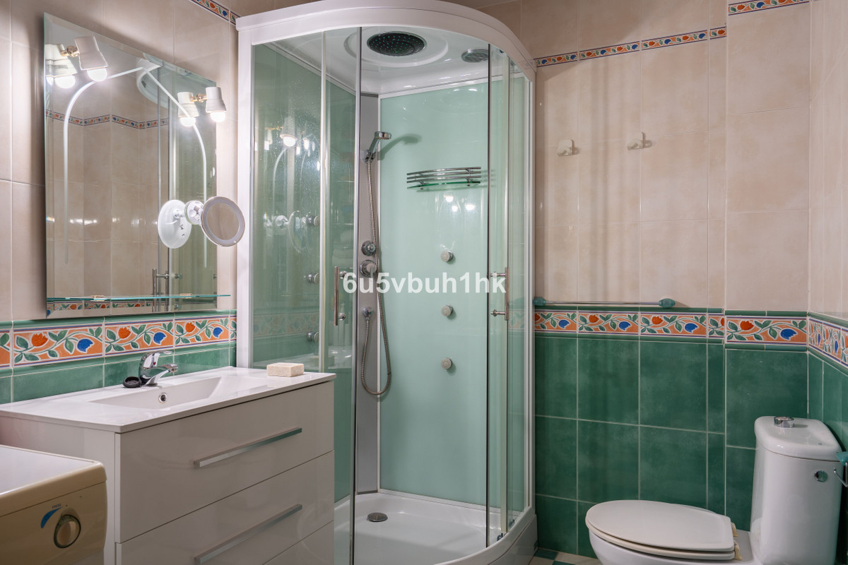 5 Bed Townhouse for sale in El Coto Costa Del Sol, Málaga, Spain
