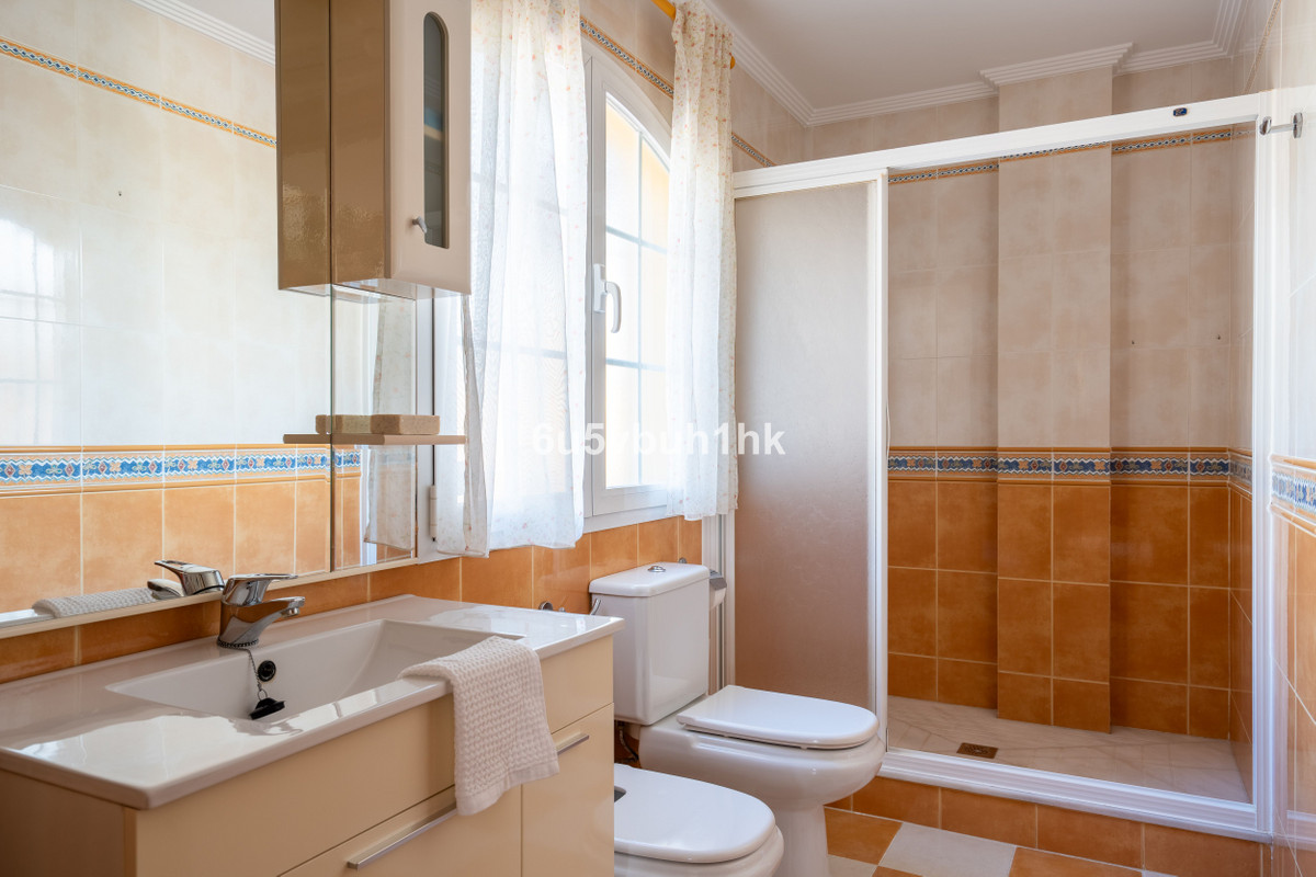 5 Bed Townhouse for sale in El Coto Costa Del Sol, Málaga, Spain