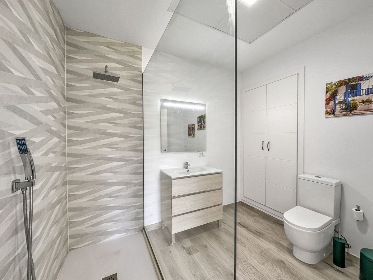4 Bed Townhouse for sale in San Martín De Tesorillo Costa Del Sol, Cádiz, Spain
