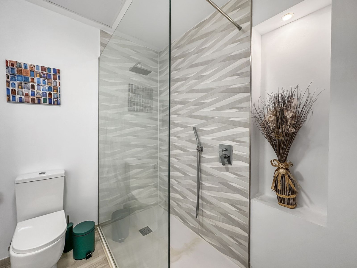 4 Bed Townhouse for sale in San Martín De Tesorillo Costa Del Sol, Cádiz, Spain