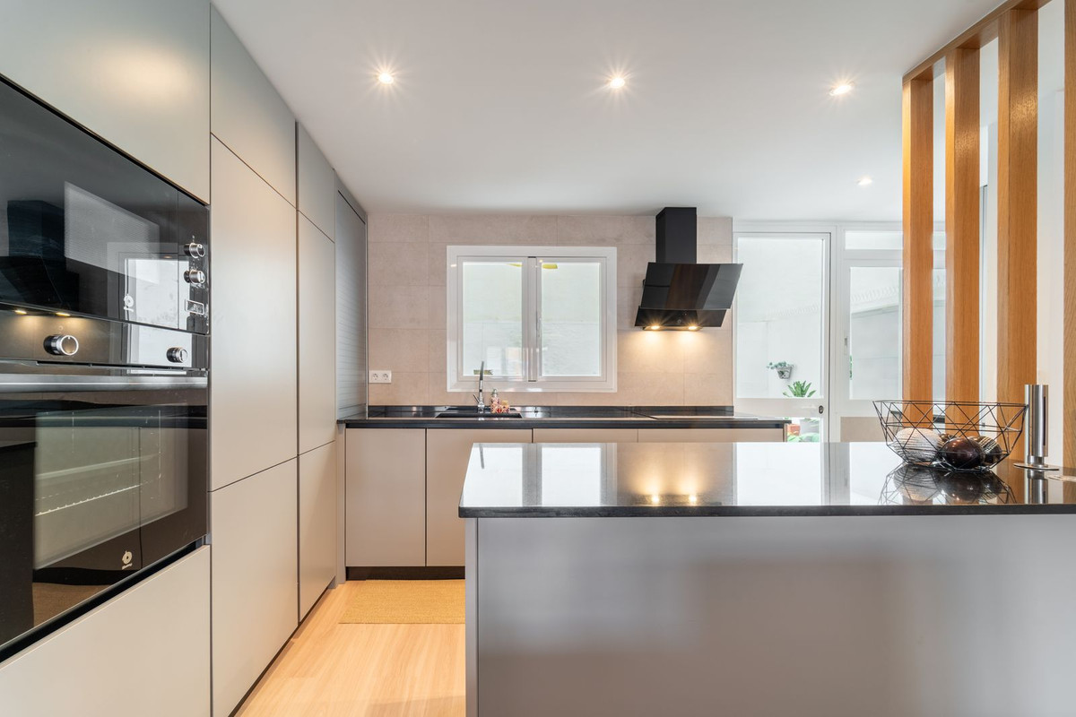 3 Bed Apartment for sale in Málaga Centro Costa Del Sol, Málaga, Spain