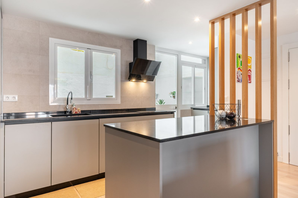 3 Bed Apartment for sale in Málaga Centro Costa Del Sol, Málaga, Spain