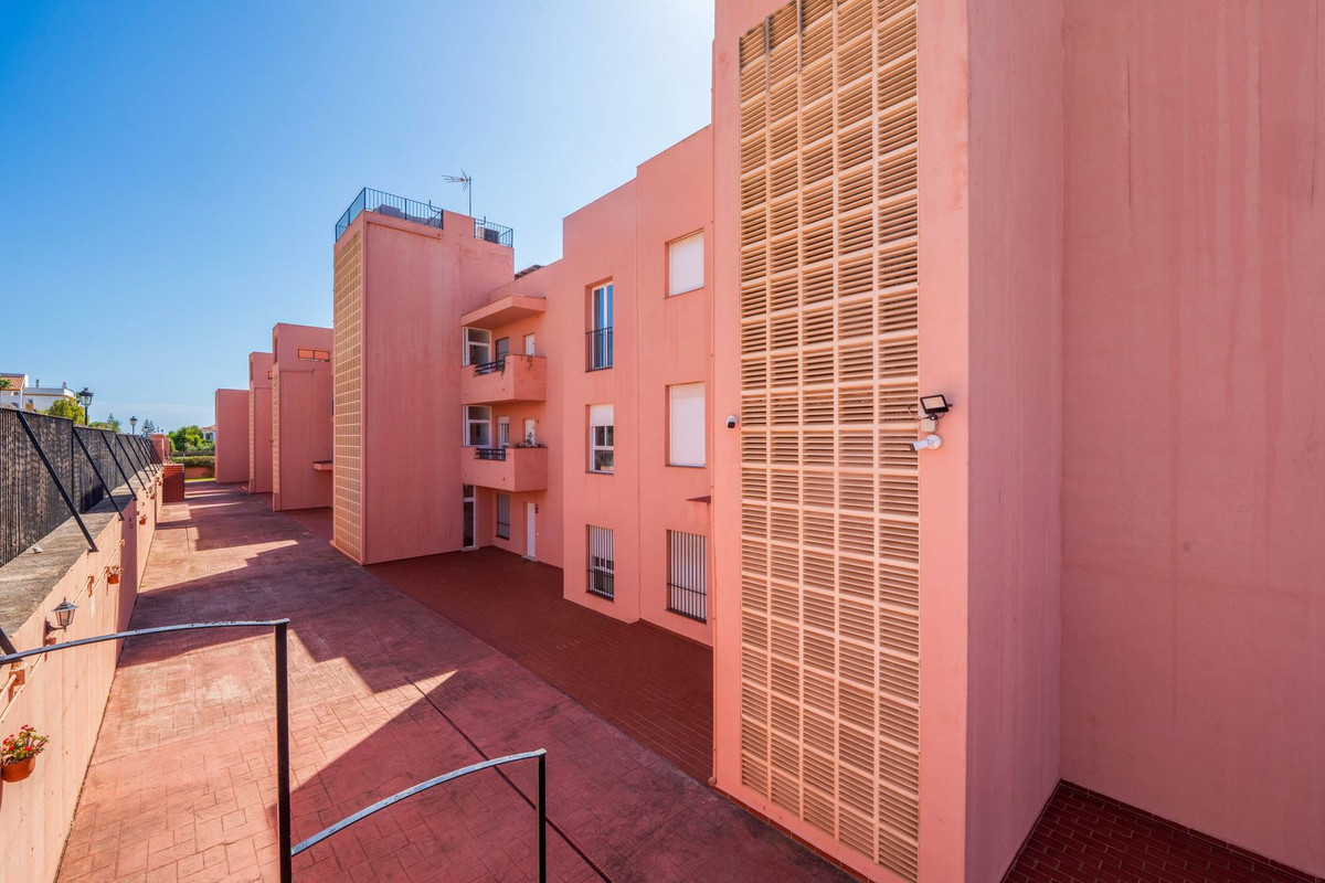 3 Bed Apartment for sale in Manilva Costa Del Sol, Málaga, Spain