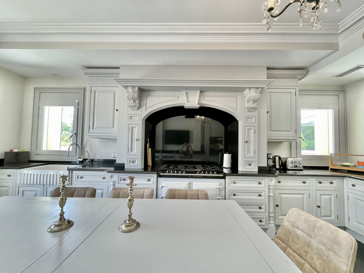6 Bed Townhouse for sale in Alicante Costa Blanca, Alicante, Spain