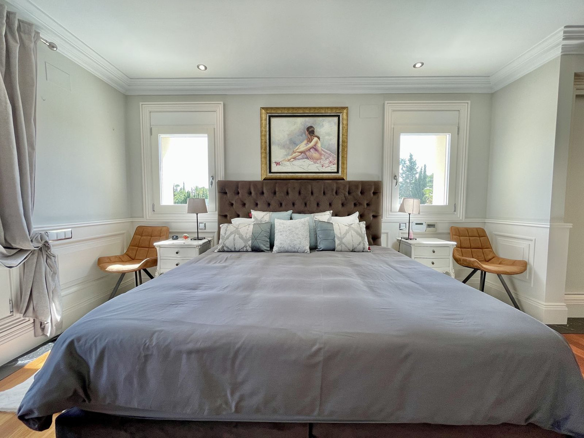 6 Bed Townhouse for sale in Alicante Costa Blanca, Alicante, Spain