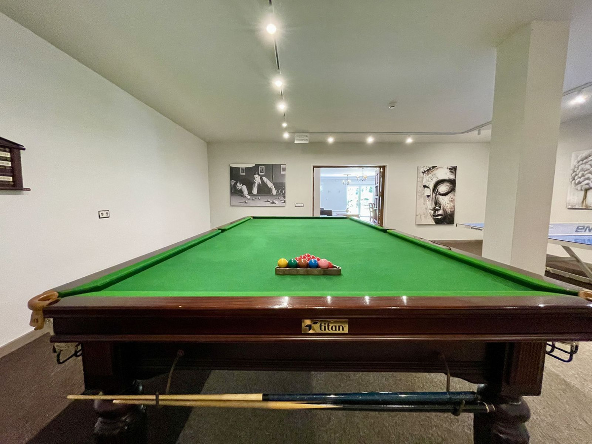 6 Bed Townhouse for sale in Alicante Costa Blanca, Alicante, Spain