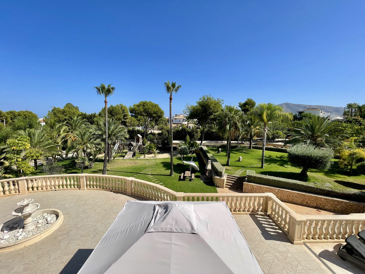 6 Bed Townhouse for sale in Alicante Costa Blanca, Alicante, Spain