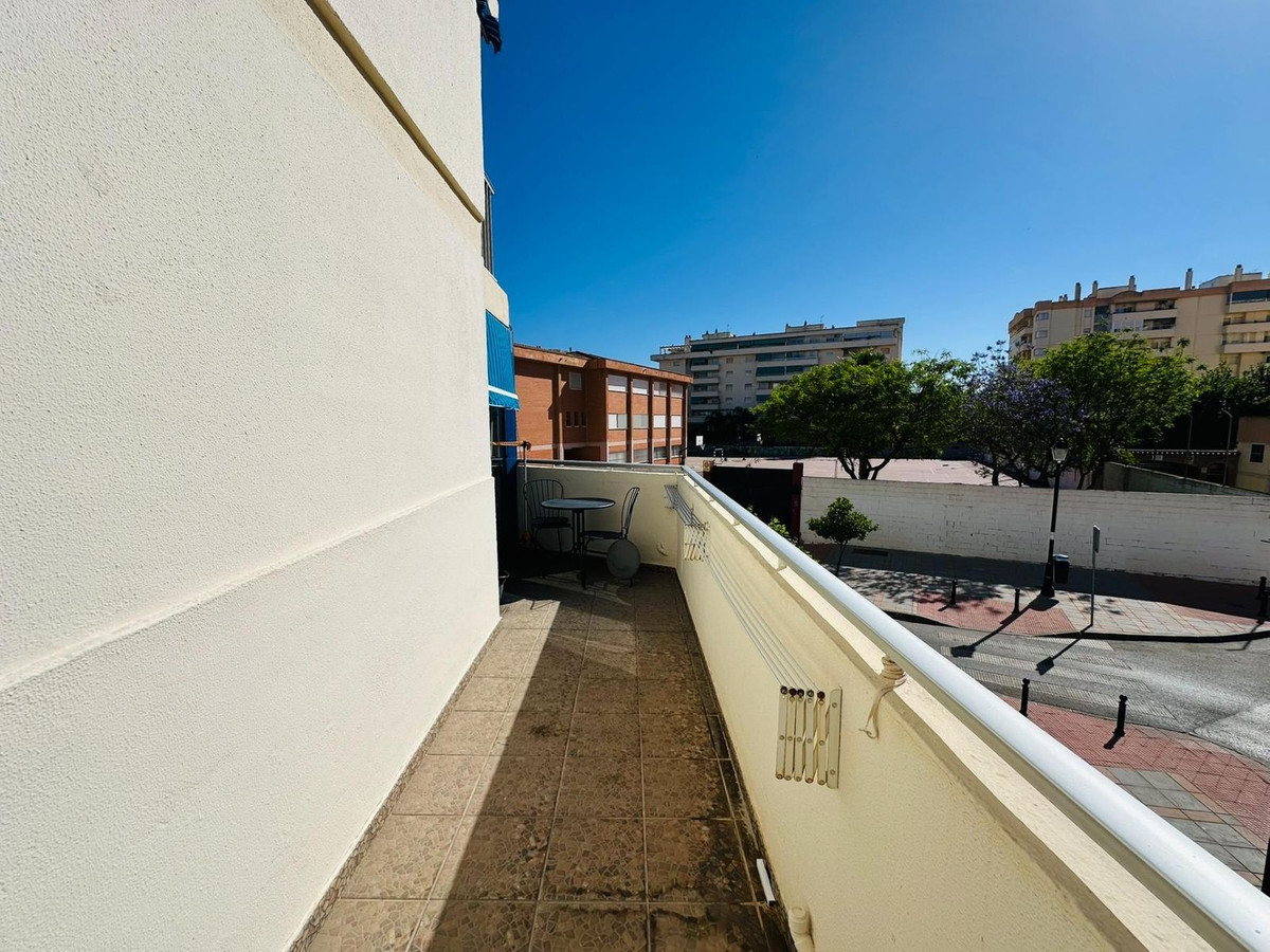 Se vende Apartamento Planta Media de 3 dormitorios en Costa Del Sol, Málaga, España