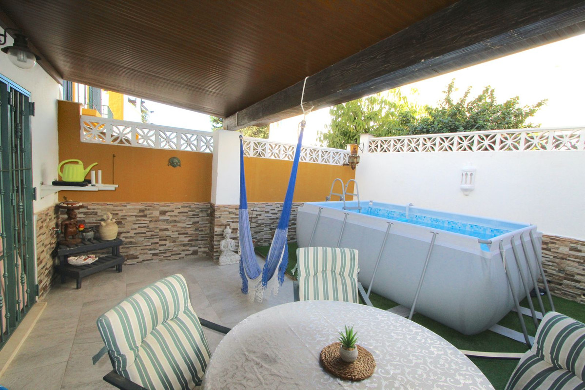 5 Bed Townhouse for sale in Marbella Costa Del Sol, Málaga, Spain